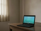 Lenovo 300e Chromebook / 4GB RAM / 32GB Storage / Touchscreen 360° / WebCam