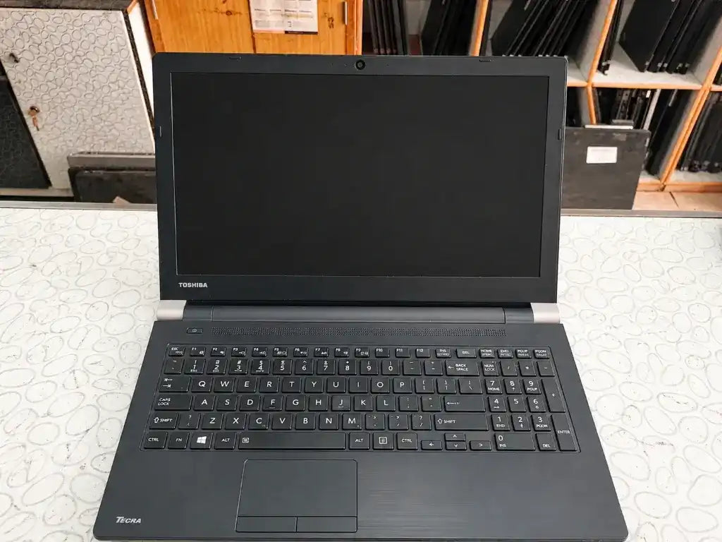 Toshiba Tecra A50-E Dynabook-i7 7th Gen-8GB RAM-256GB SSD-Full HD Widescreen Display